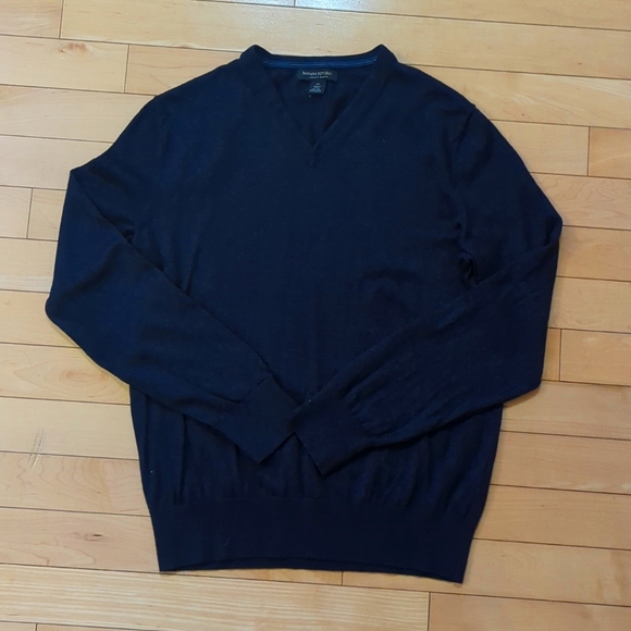 Banana Republic Silk Sweater - Picture 1 of 2